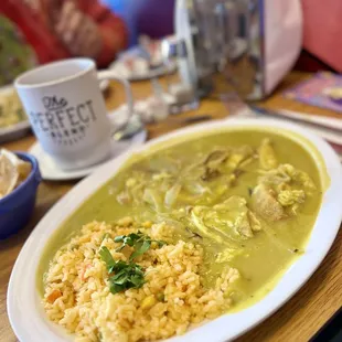 Huevos con chili verde and rice