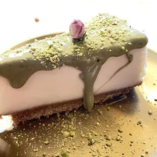 Pistachio cheesecake