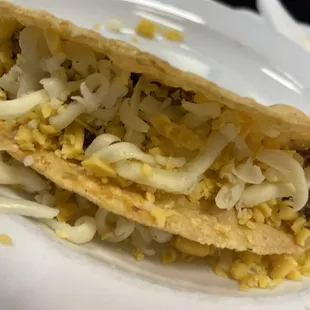 Beef n cheese taco