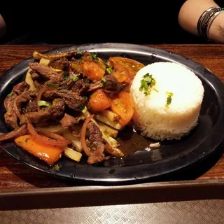 Lomo Saltado