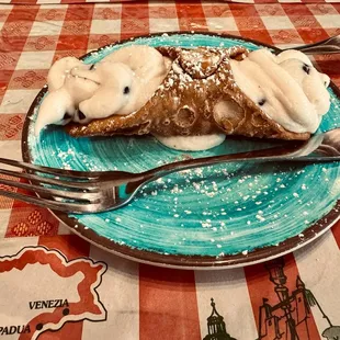 Cannoli