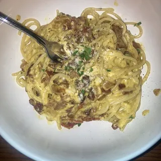 Spaghetti Alla Carbobara