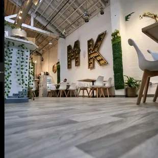 MK sign