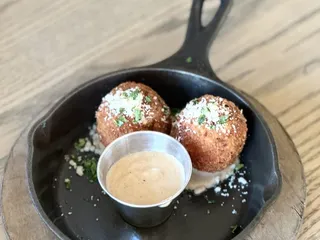 Piccoli Piatti Pizzeria