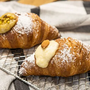 Mamma Leone Bakery