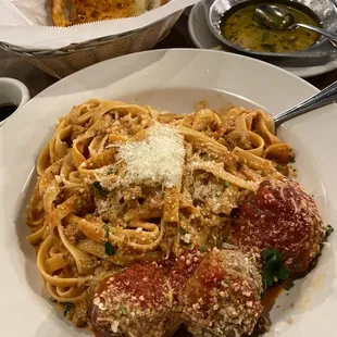 Fettuccine alla Bolognese D