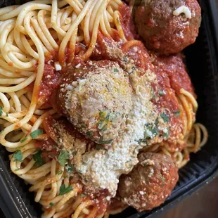 Spaghetti with Meatballs