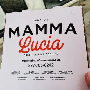 Pizza box @ Mamma Lucia
