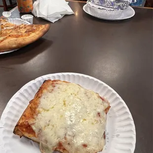 food, pizza