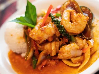 Simply Thai Kitchen