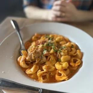 Tortellini boscaioalla