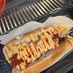 The Classic minus ketchup, mayo, and mustard (tomato/onion only). Add queso. Dream come true.