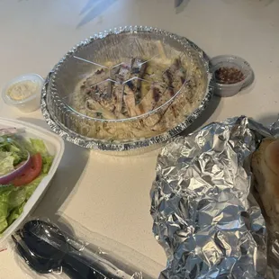 Fettuccine Alfredo with chicken, house salad &amp; bread