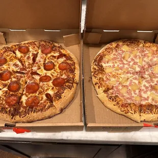 Pepperoni Pizza, Aloha-ha Pizza