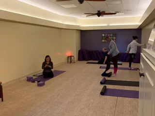 Be Happy Yoga & Salt Cave