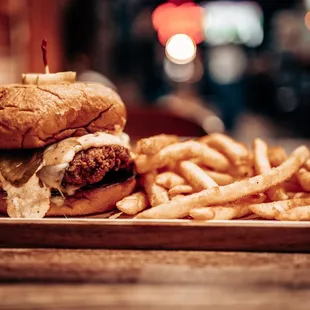 Buffalo chicken &amp; fries