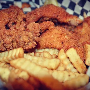 Mamo’s Seafood & More