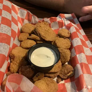 Fried pickles