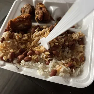 White rice beans and chicken disgusting