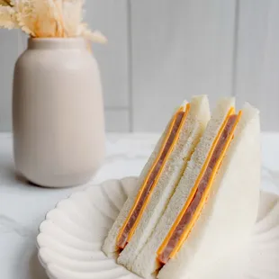 ham &amp; cheese sandwich