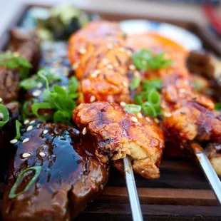 Yakitori trip (sticky sesame filet, crispy gochujang chicken, yuzu glazed ali'i mushrooms)