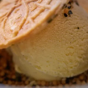 Toasted Rice ice cream sundae (bubu arare, miso butterscotch, furikake pizzelle)