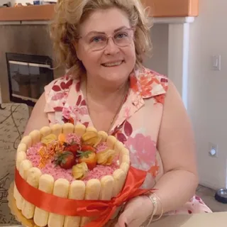 8" Tiramisu Cake