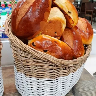 Raisin Bread