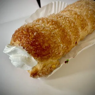 Horn Puff