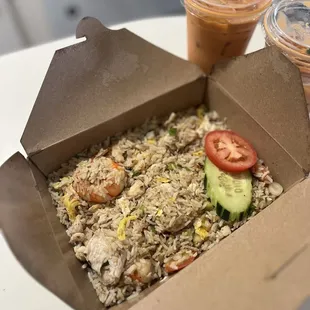 Fried rice original with Thai tea