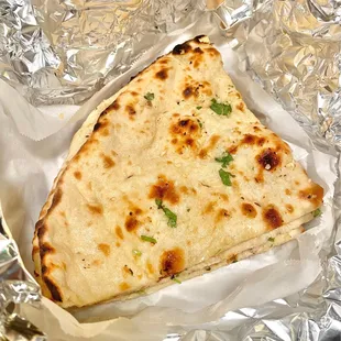 Garlic naan