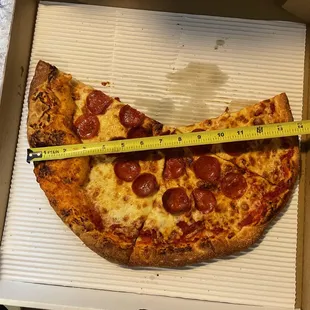 Mancino's Pizza & Grinders