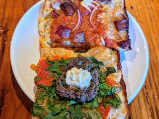 Rise Up Pizza