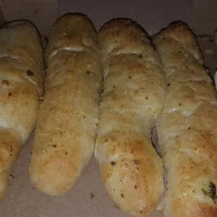 BREADSTICKS