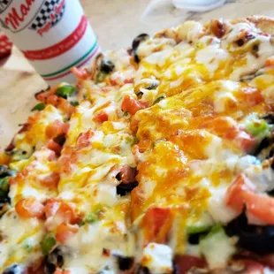 Soggy crusted 8" vegetarian.