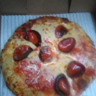 This is the 2nd effort Personal pepperoni...still burned toppings.
