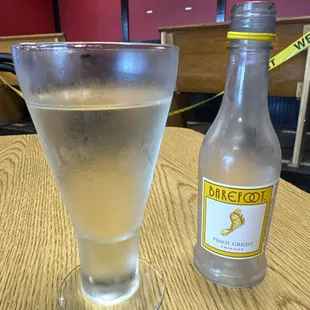 Here's what you get when you order wine (just so we're all clear)