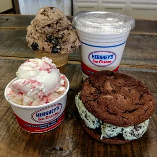 Mancino's Sweet Shop