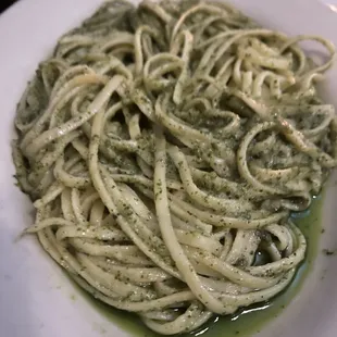 Pesto linguine
