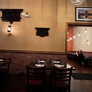 A separate dinning area- very loud with high vaulted ceiling- they need to add something so it's not AS LOUD!