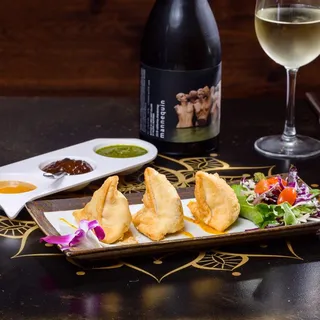 Vegetable Samosa