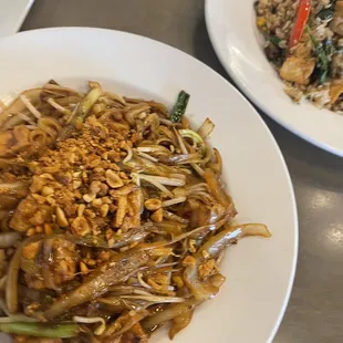 ramen and noodles, ramen, noodle soup, noodle dish, food, noodles