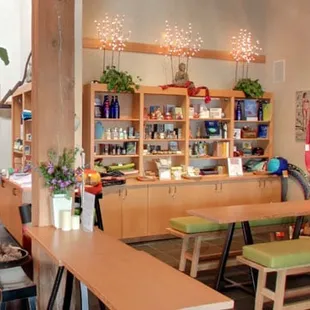 Mandala Cafe... great vibe, lots of yoga and a lovely store also. Beautiful and healthy snack and tea options.