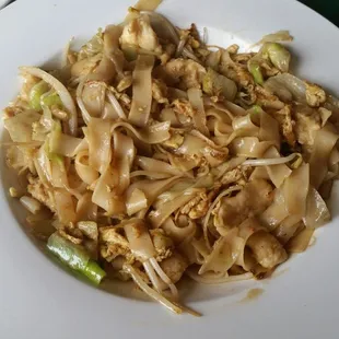 Chicken Drunken Noodles... Lunch portion.