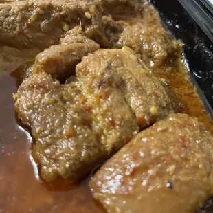 Simmer in savory onions curry sauce.