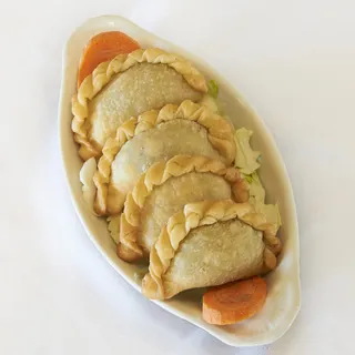 Sambousek Meat Pie