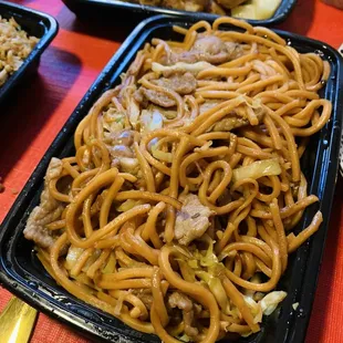 Beef Lo Mein Noodles