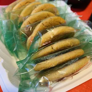 10 pack Almond Cookies