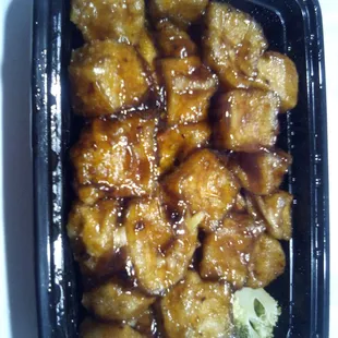 Vegetarian General Tso tofu...yummy!