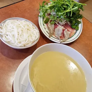 Cross bridge noodle soup raw option